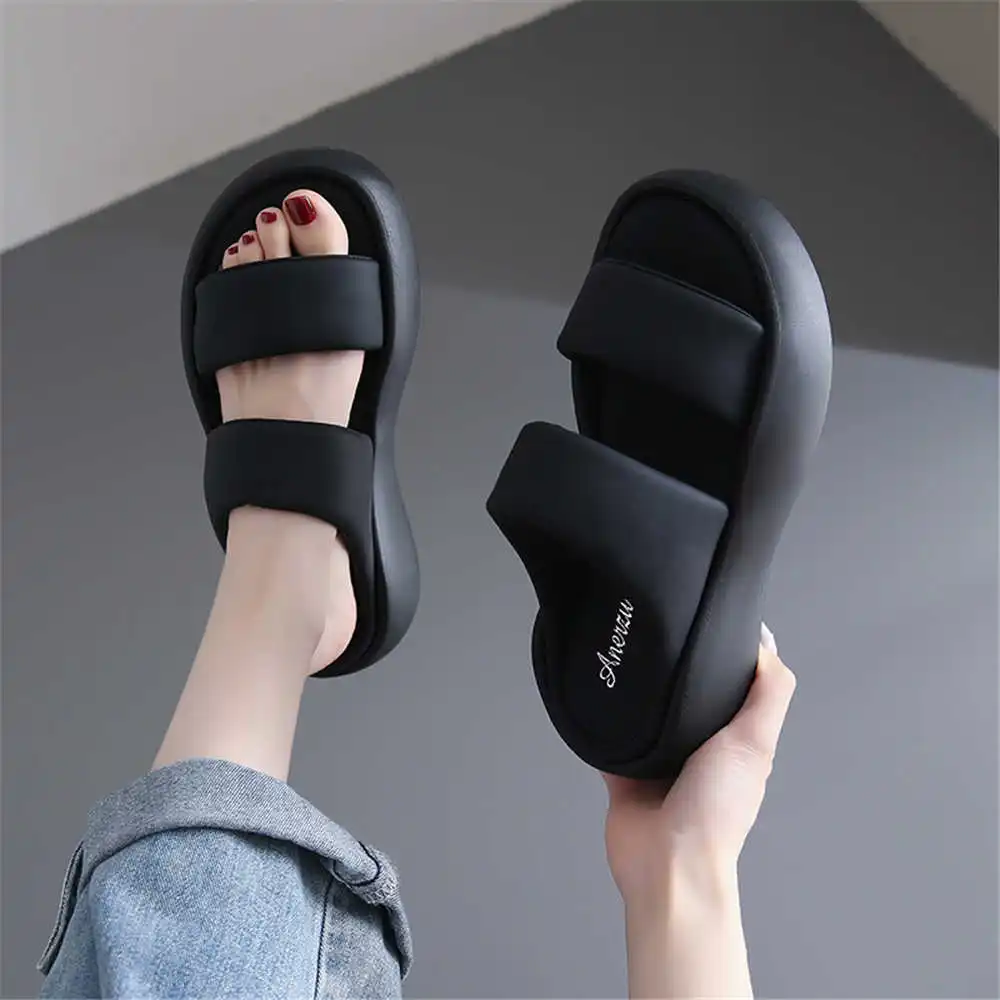 Size 39 Strips Summer Shoes Sa - Aquatic Sports Name ulasan dan harga